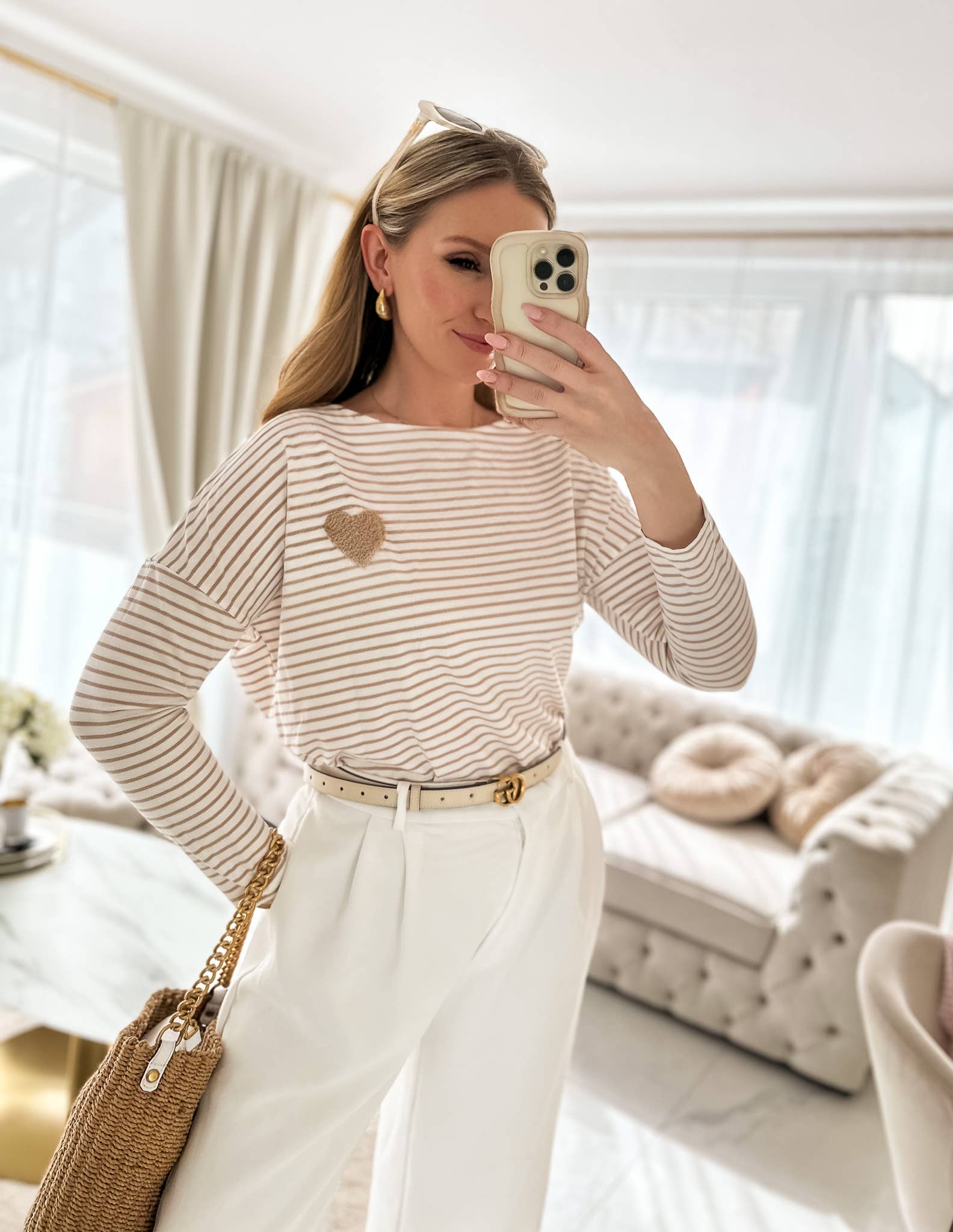 Baumwoll Oberteil mit flauschigem Herz : Beige