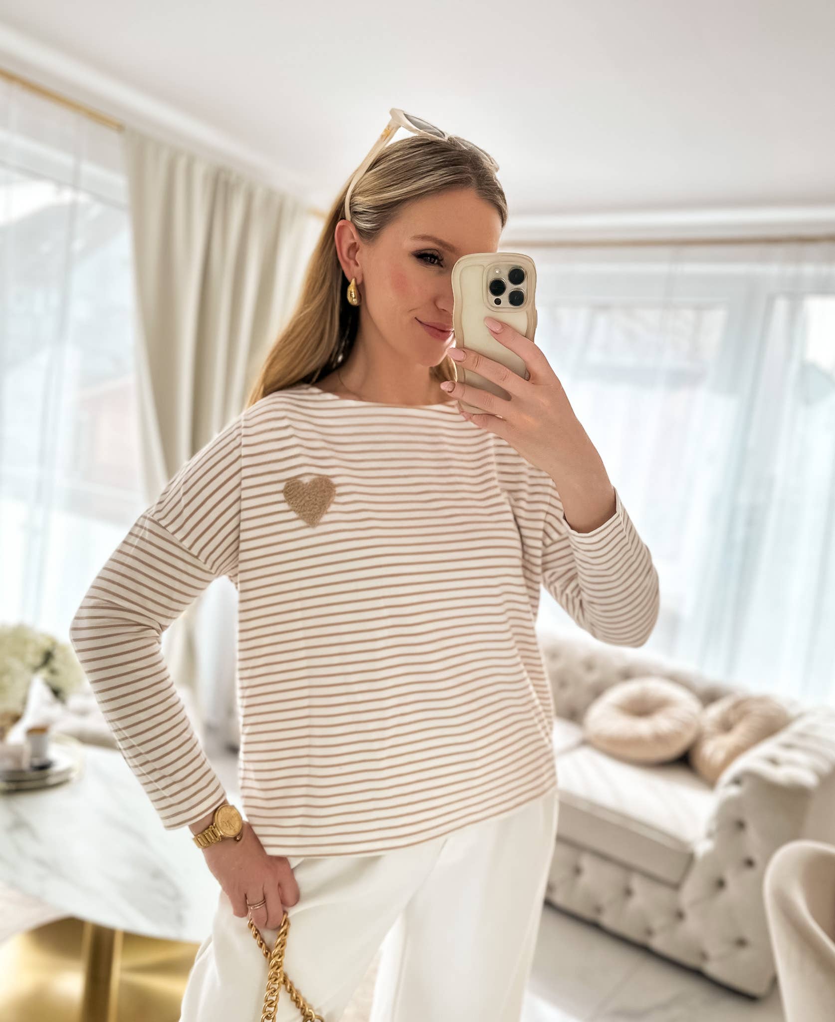 Baumwoll Oberteil mit flauschigem Herz : Beige